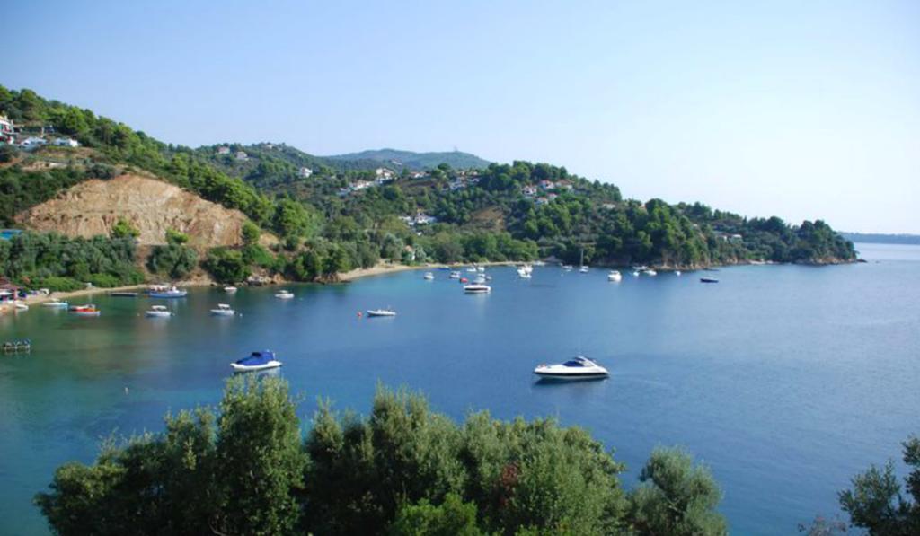 Tzaneria Apartments Skiathos Канапитса Экстерьер фото